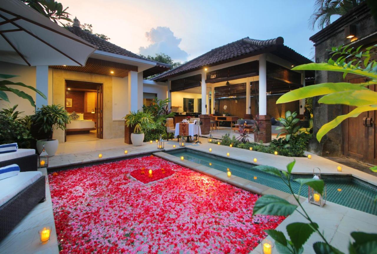 Sagara Villas And Suites Sanur By Ahm Buitenkant foto A villa in Bali