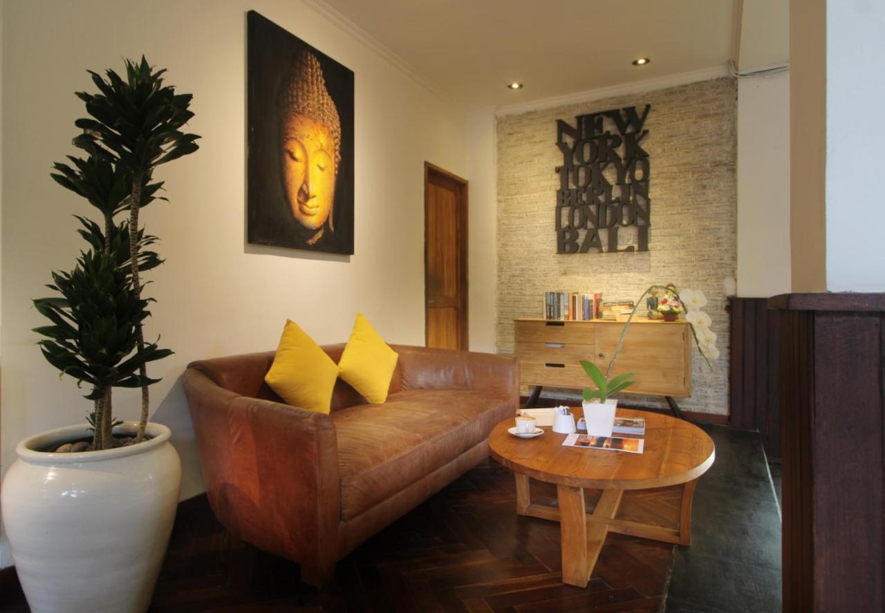 Sagara Villas And Suites Sanur By Ahm Buitenkant foto A living room